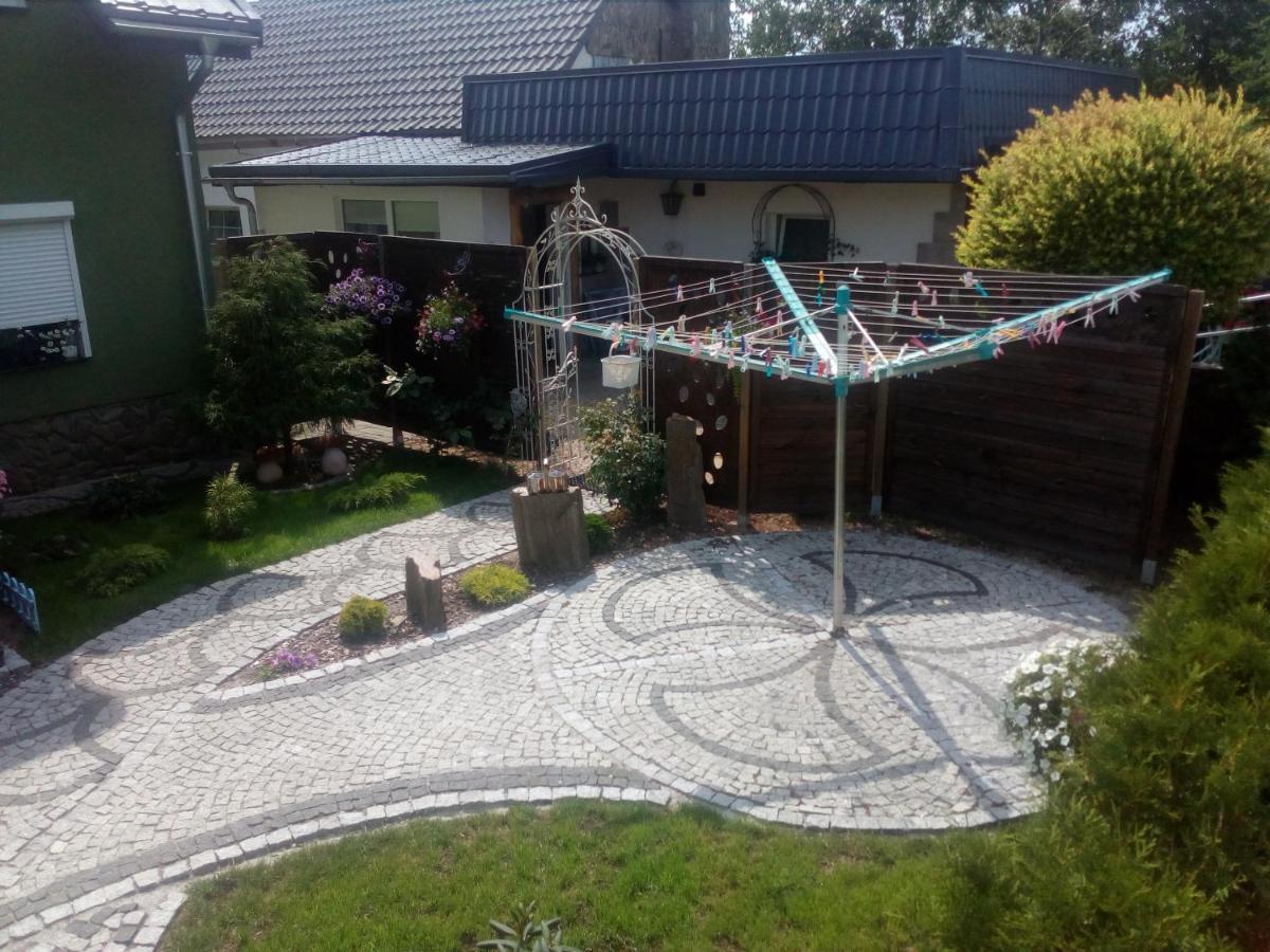 Pokoje Goscinne Cisowa Zielona Góra Exteriör bild